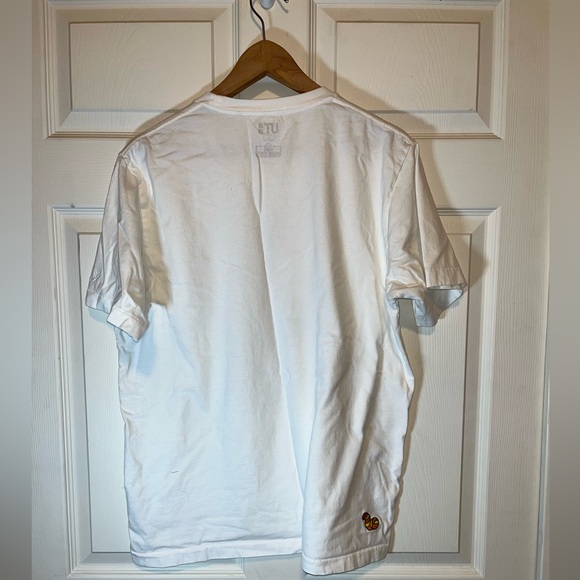 KAWS x Uniqlo White T-Shirt - Picture 4 of 7